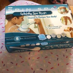 SPIN SPA NEW IN BOX IDEA VILLAGE